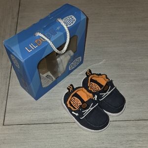 Little Dude By Hey Dude Navy and Orange Baby Shoes (Size C3)